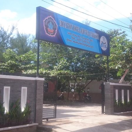 Edutel Undiksha Hotel Singaraja Kültér fotó