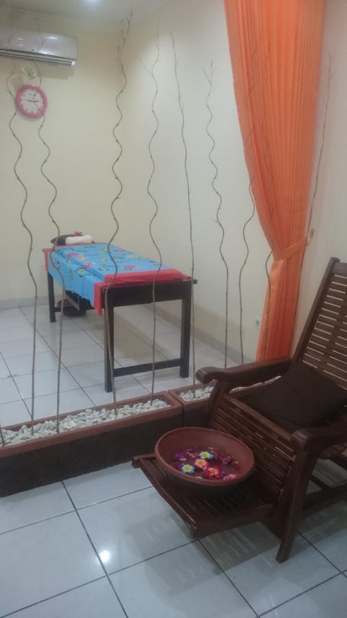 Edutel Undiksha Hotel Singaraja Kültér fotó